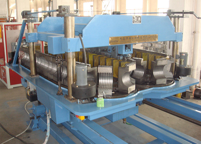 تجهیزات تولید لوله های نخ راه راه PP PP PVC 300-400 کیلوگرم در ساعت