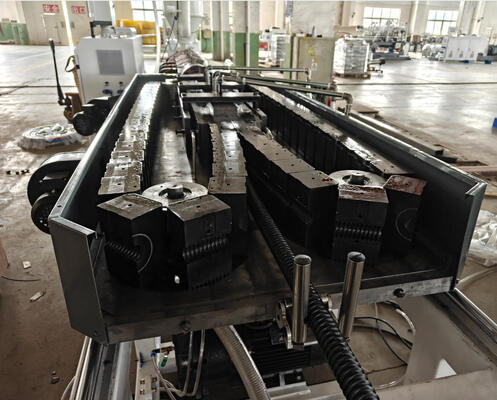 Single Wall Corrugated Pipe Extrusion Line with PLC Control System and Schneider/Siemens Electric Components Featuring Barrel Nitriding Depth 0.4 to 0.7 Mm