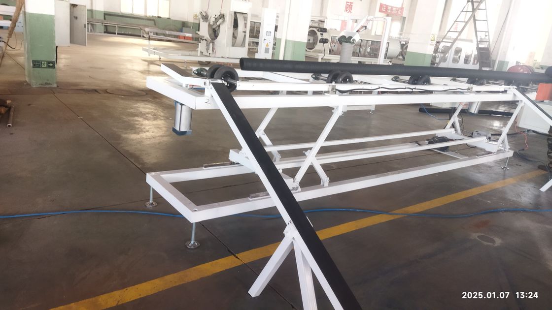 خط اکستروزن لوله های لوله ای دو طرفه با سیستم اتصال کامل و طراحی یک پیچ برای ظرفیت 250-1000kg / h