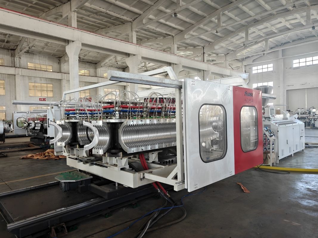 خط اکستروژن لوله های پلاستیکی PE PP PVC با اکستروژر دو پیچ مخروطی و کنترل دمای آب بازیافت شده