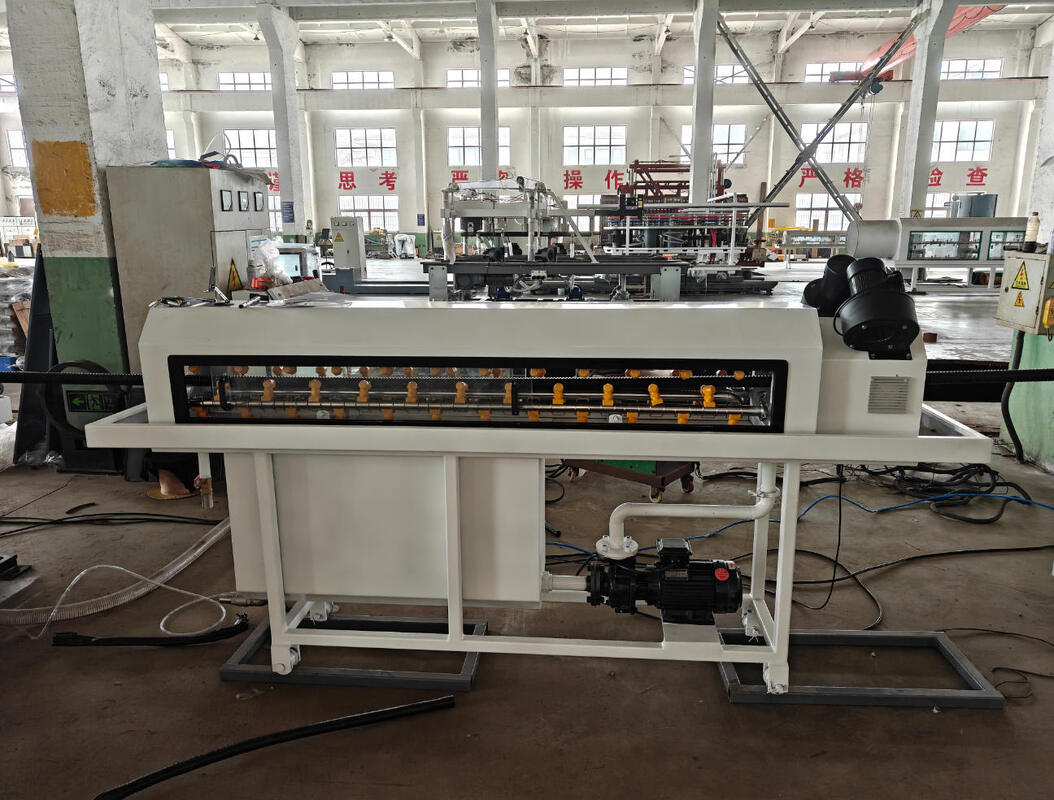 کنترل PLC خط اکستروژن لوله های لوله ای با 37kw قدرت موتور و طراحی تک پیچ