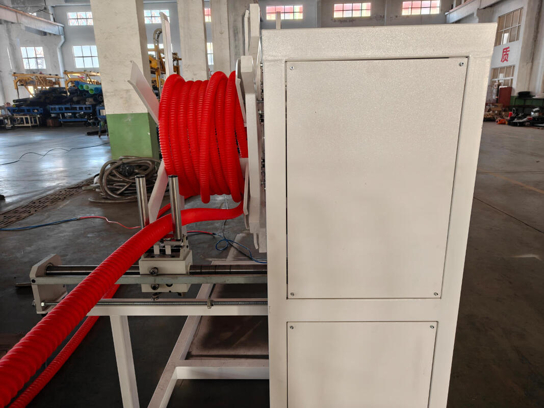 خط تولید اکستروژن لوله موجدار تک جداره با سیستم کنترل PLC، روش خنک کننده آبی و موتور اصلی زیمنس