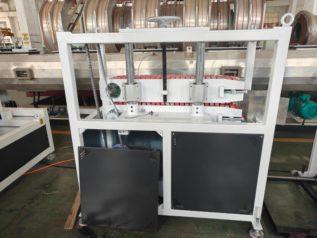 نوع لوله یک دیواری خط استروژن لوله مارپیچی نیمه اتوماتیک تا کاملا اتوماتیک گزینه های شکل لوله با نمونه یا نقشه